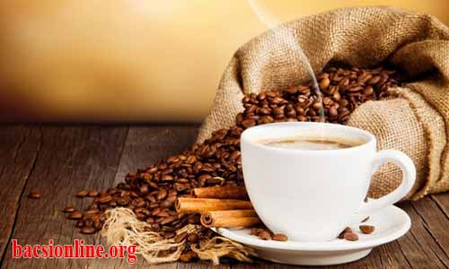 Uống cà phê có làm ngưng kinh nguyệt không