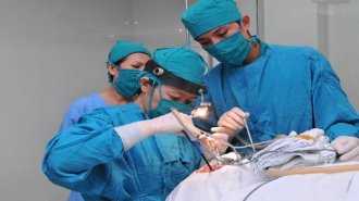 Cắt trĩ có đau không? Nên làm gì sau khi cắt trĩ?