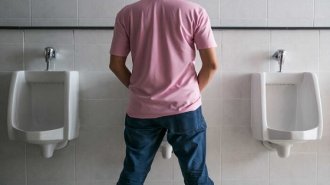 Đi tiểu nhiều lần trong ngày có phải bệnh thận?