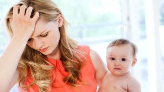 Bị hôi nách sau sinh làm thế nào cho nhanh khỏi?