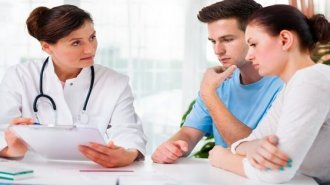 Vô sinh hiếm muộn ở nam giới nguyên nhân do đâu?